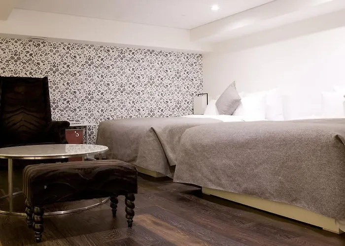 Sr Sadang Hotel 3*