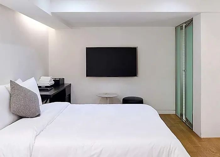 Sr Sadang Hotel